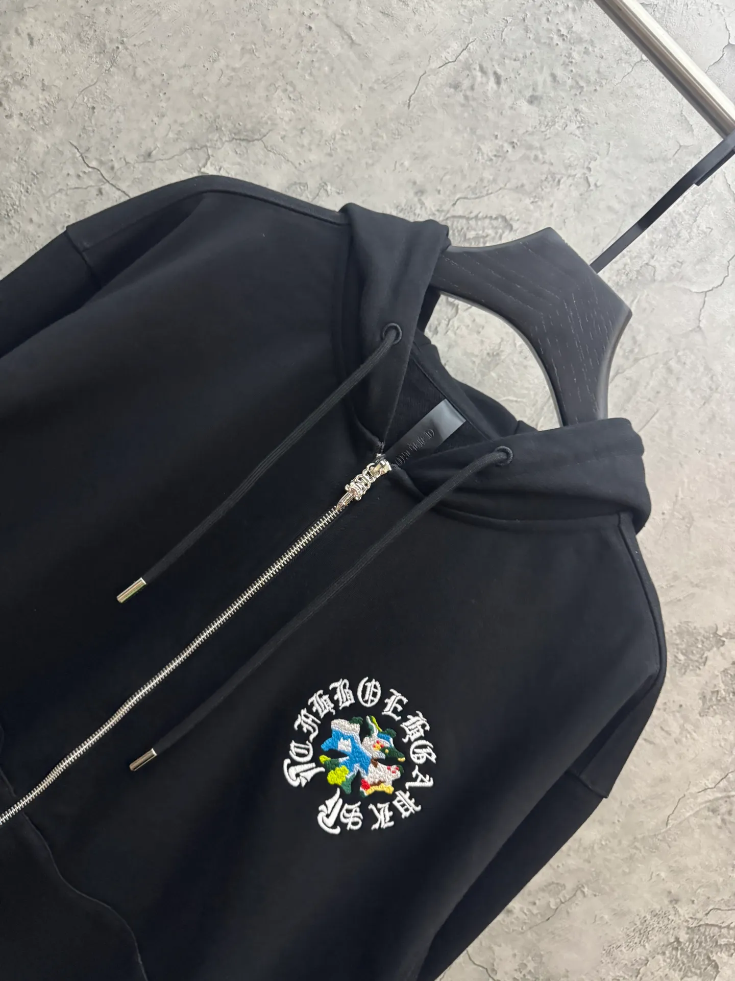 （ ， P， ） 𝗖H/ 2026 New Arrival Original 👑 ！ ！ ！ ： ➕100% 。Authentic ➕ ➕3D ➕ ： ！ ！ ： Size：S M L XL ：2137